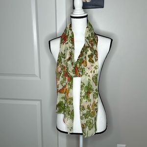 💚 Sale! Gorgeous Green Spring Floral and Butterfly Scarf